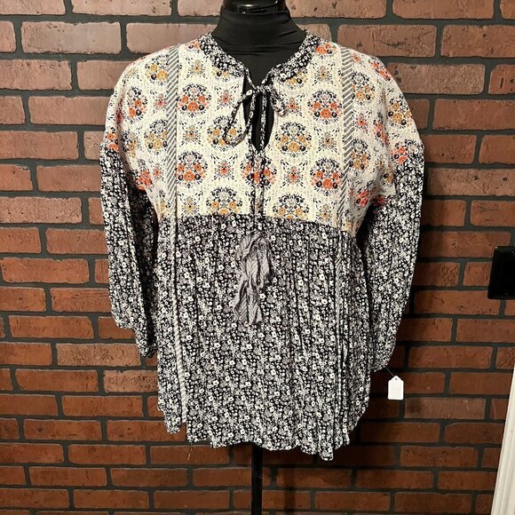 NWT Ivy Jane mixed material boho baby doll top.  Size Med - Picture 1 of 11